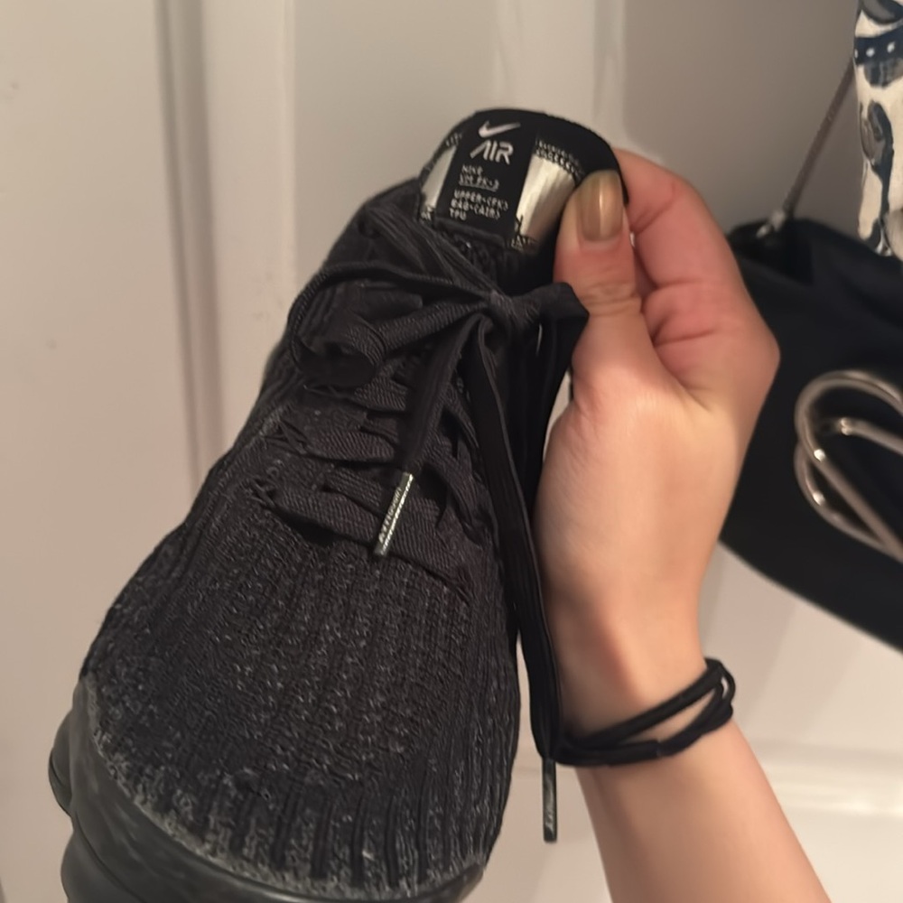 Nike Black vapor max Knit Sneakers 8.5